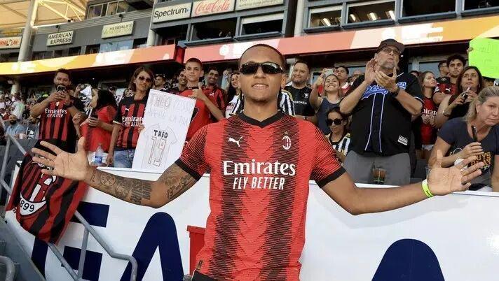 AG百家乐登录入口-NBA球星班凯罗丨我支持米兰